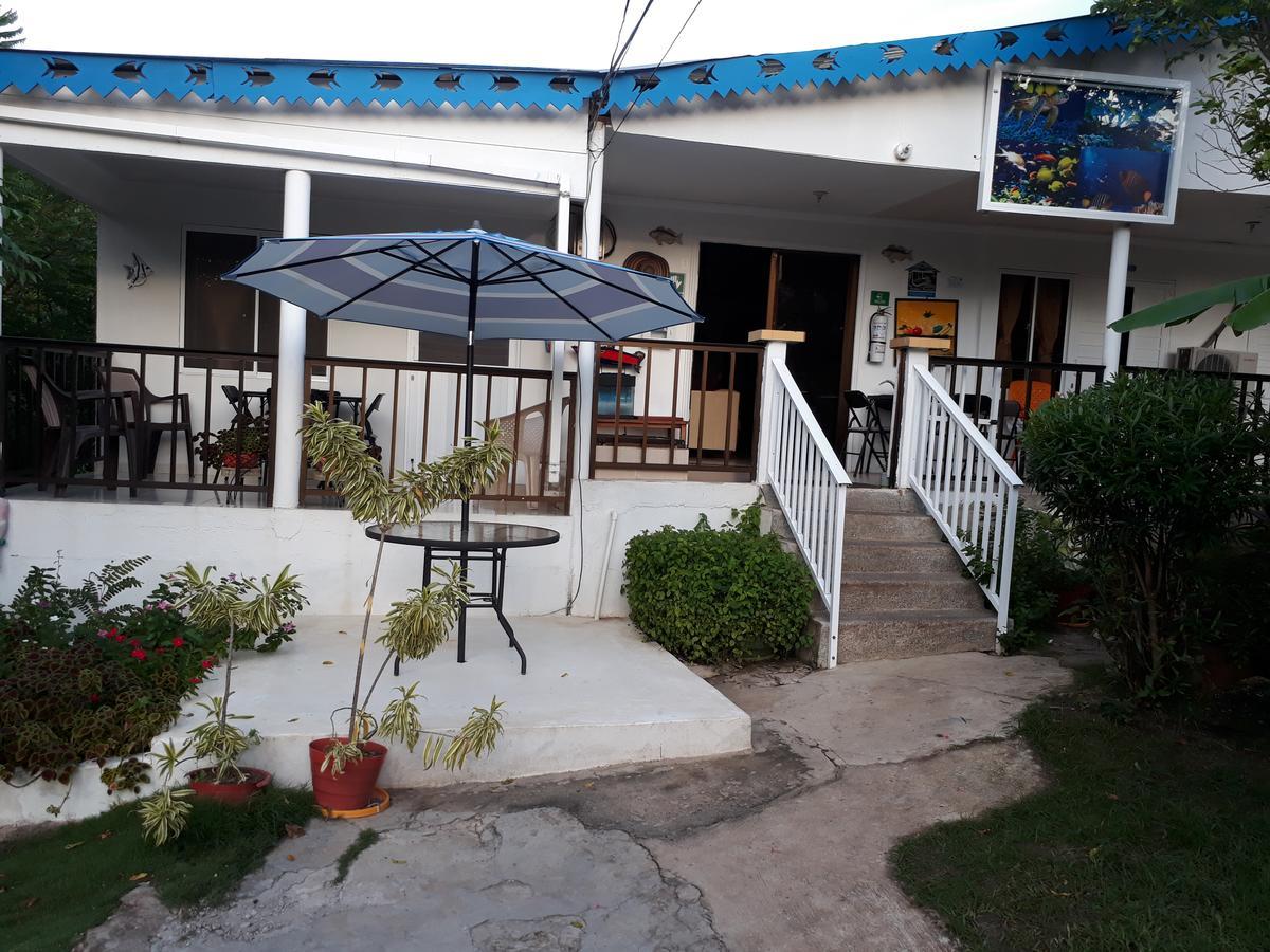 Posada Miss Portia South West Bay Екстериор снимка
